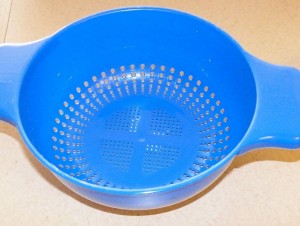 Plastic sieve